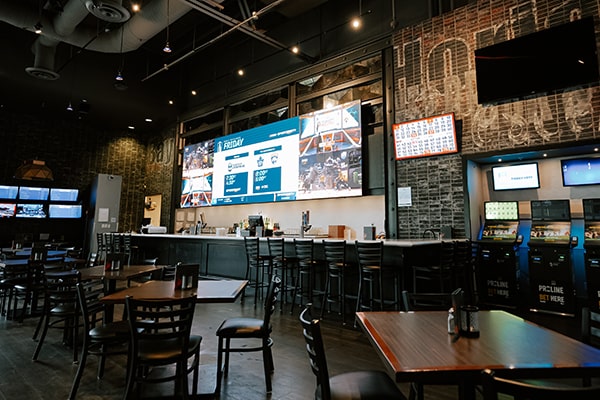 Chances Maple Ridge PROLINE Lounge